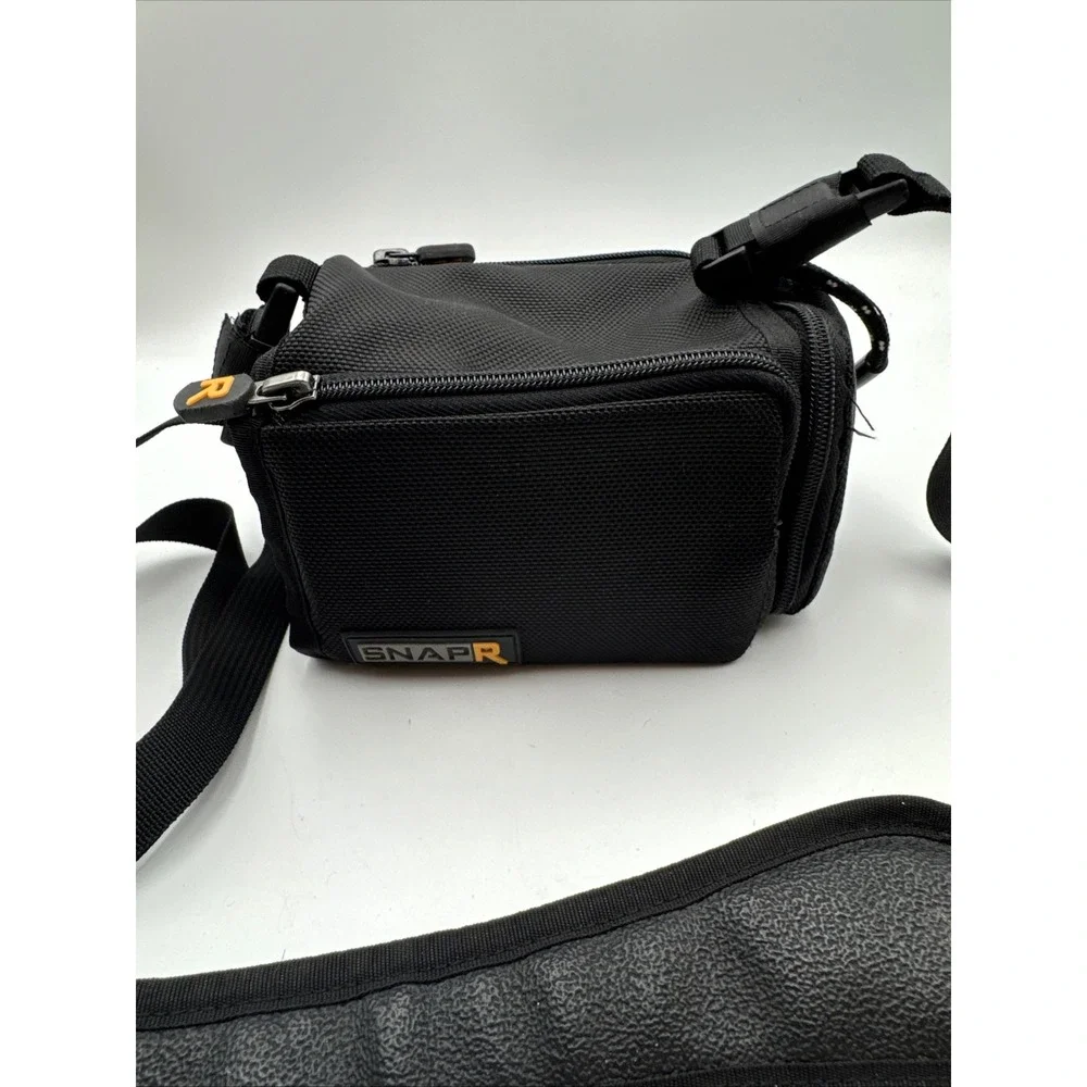 BlackRapid SnapR Black Ballistic Nylon 3-in-1 Camera Sling Bag Case